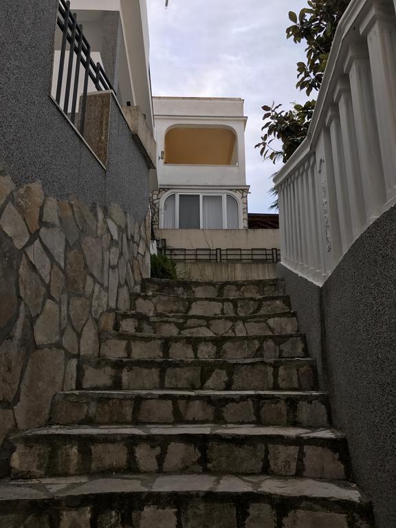 אוטייהא Villa Diana מראה חיצוני תמונה