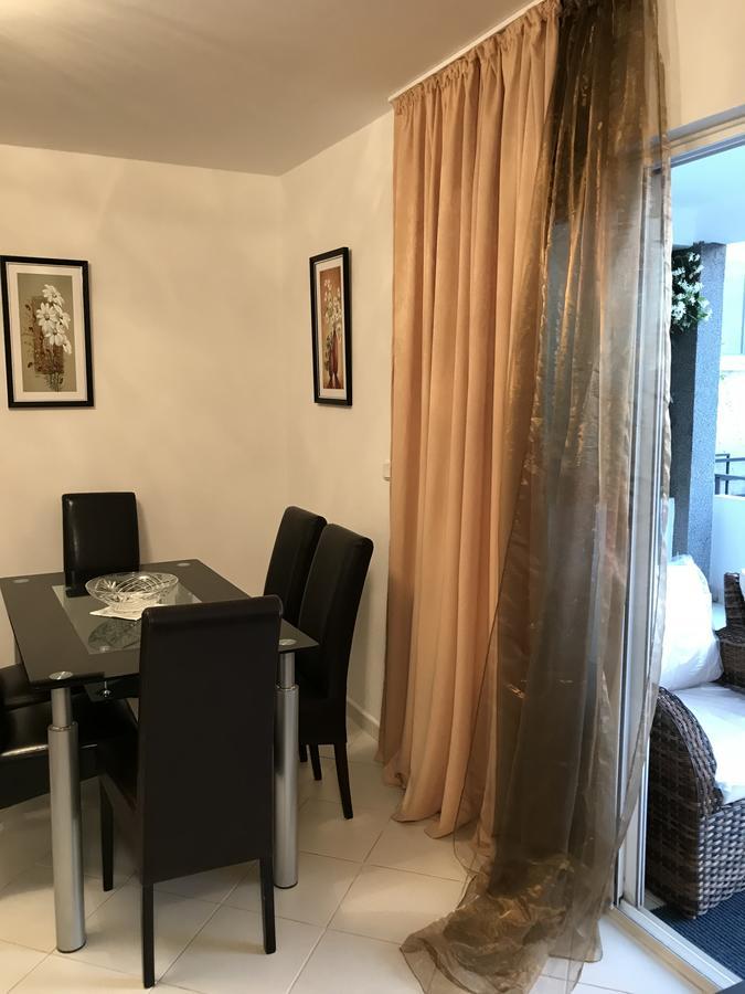 אוטייהא Villa Diana מראה חיצוני תמונה