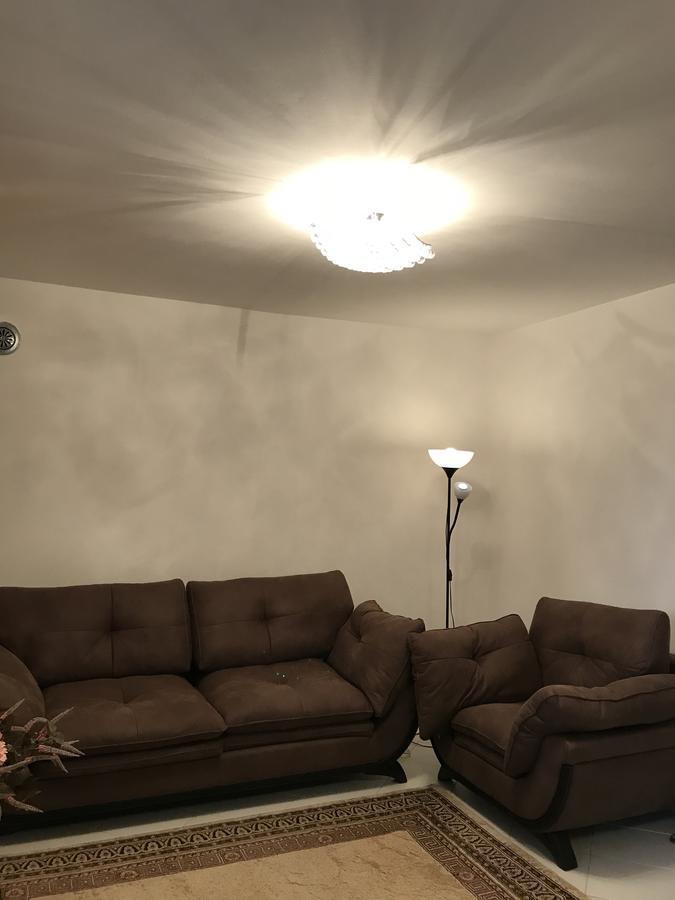 אוטייהא Villa Diana מראה חיצוני תמונה